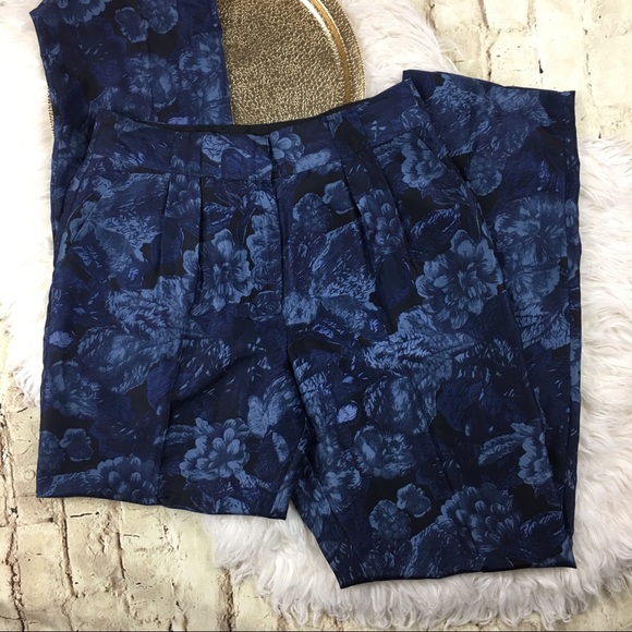 🆕 Elizabeth and James Haskell Floral Pants - Picture 3 of 7